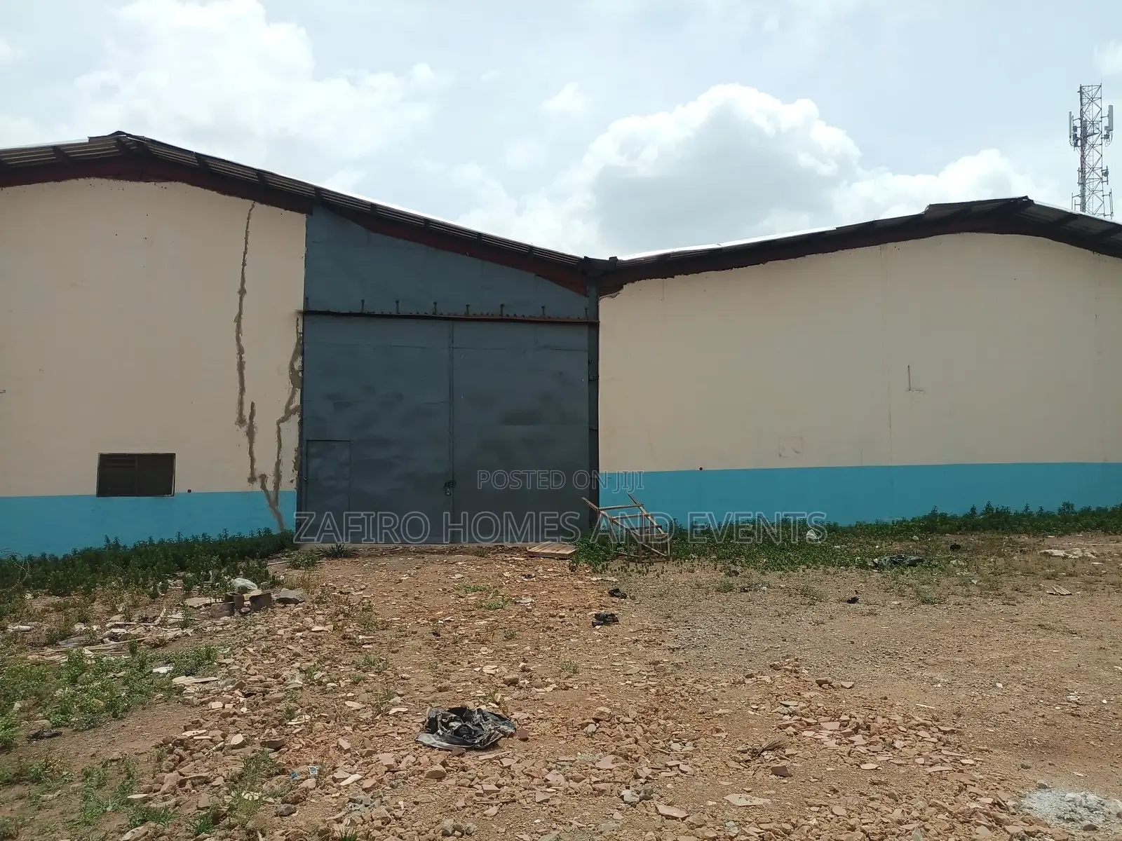 Massive 2500m2 Warehouse for Lease at Toll Gate Ibadan