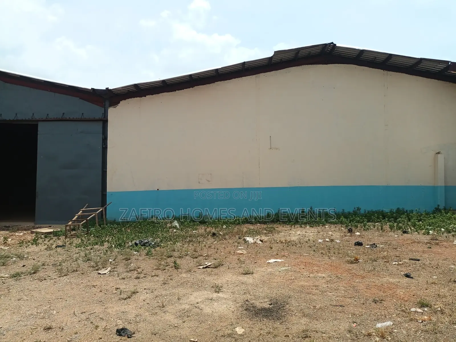 Massive 2500m2 Warehouse for Lease at Toll Gate Ibadan