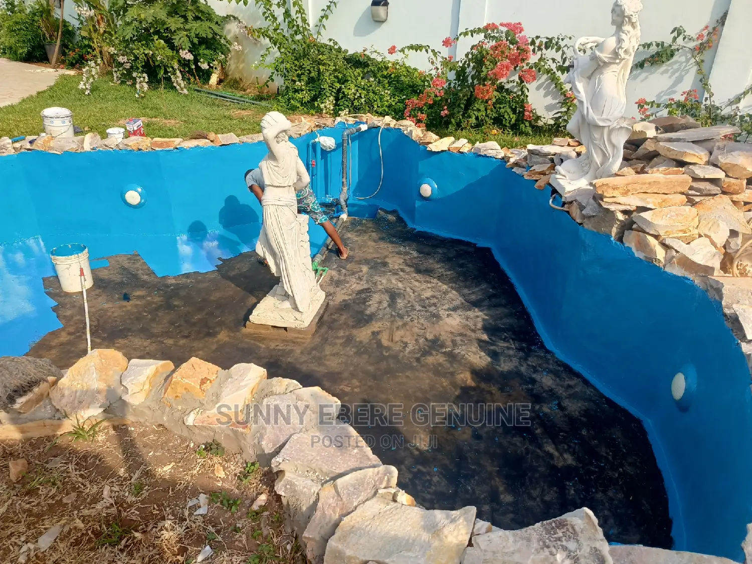 Koi Fish Pond Epoxy Painting and Swimming Pool Epoxy Coating