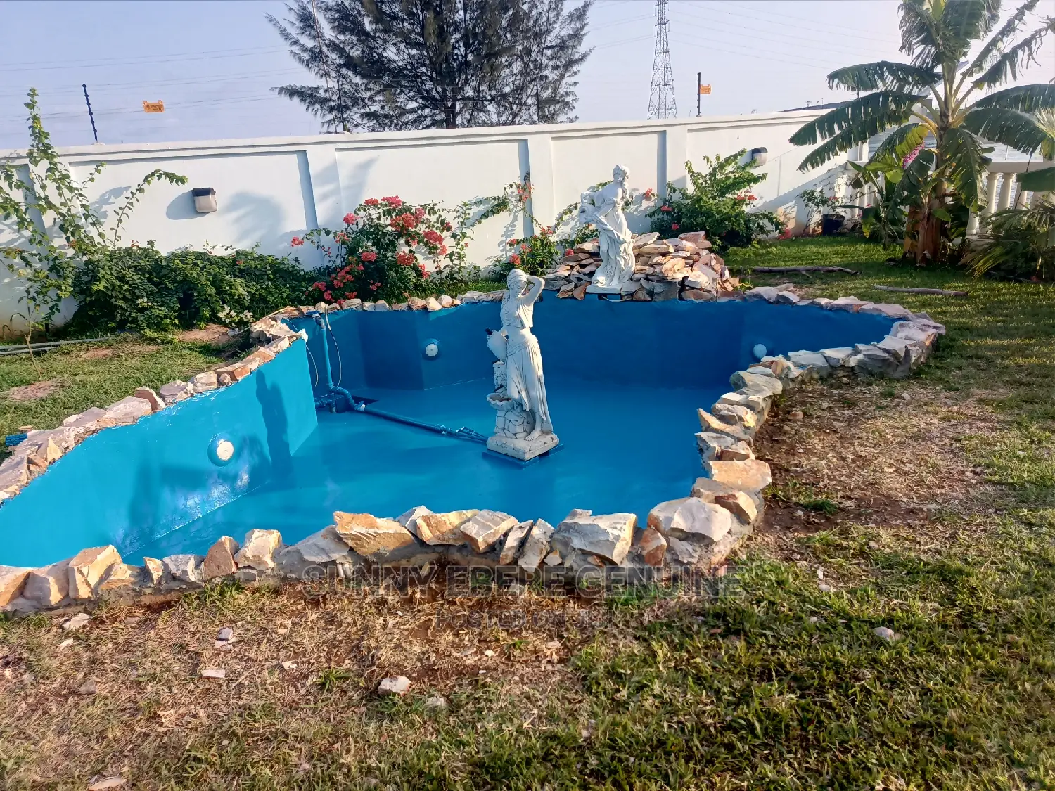 Koi Fish Pond Epoxy Painting and Swimming Pool Epoxy Coating