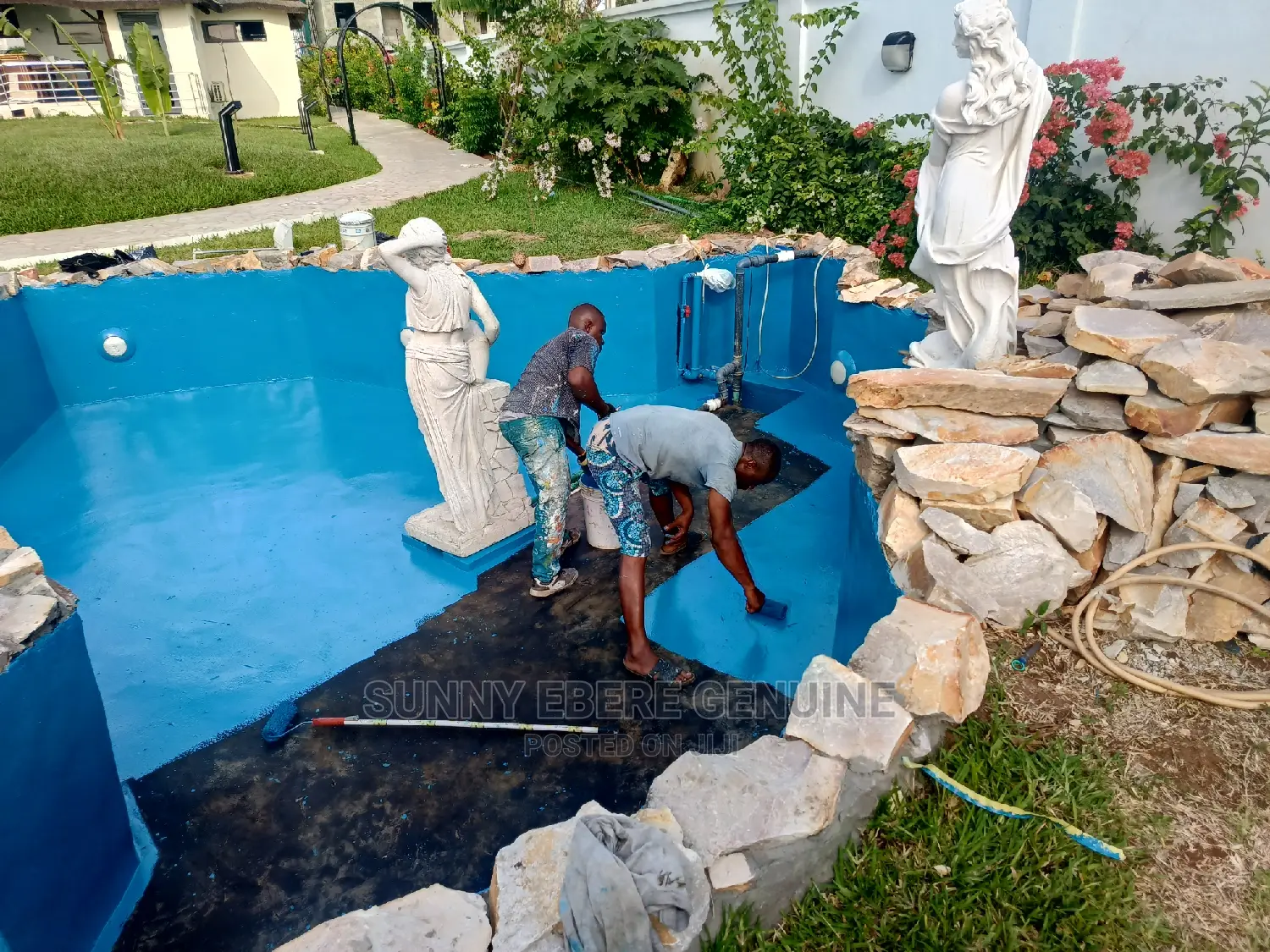 Koi Fish Pond Epoxy Painting and Swimming Pool Epoxy Coating
