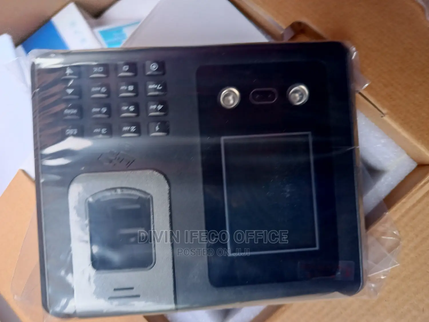 Time Attendance Machine