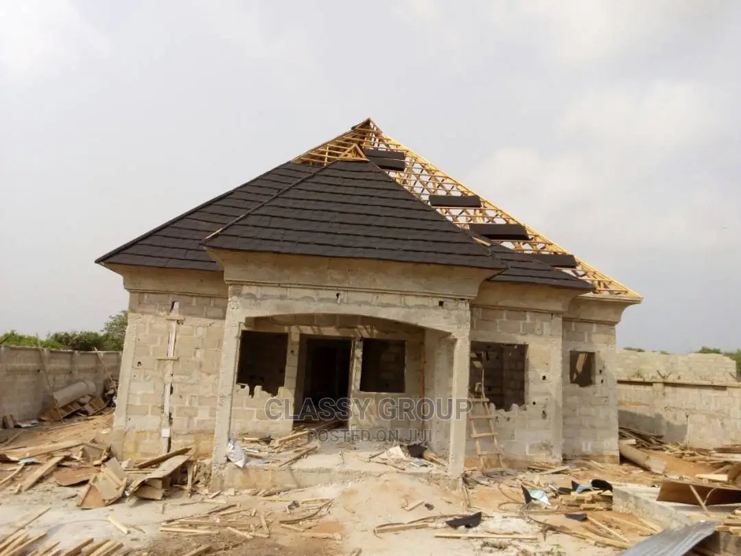 Black Shingle - Classy Stone Coated Roofing Materials