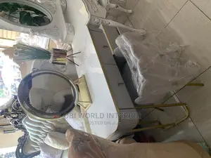 Quality Luxury Dressing Mirror Set