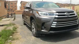 Toyota Highlander 2015 Brown