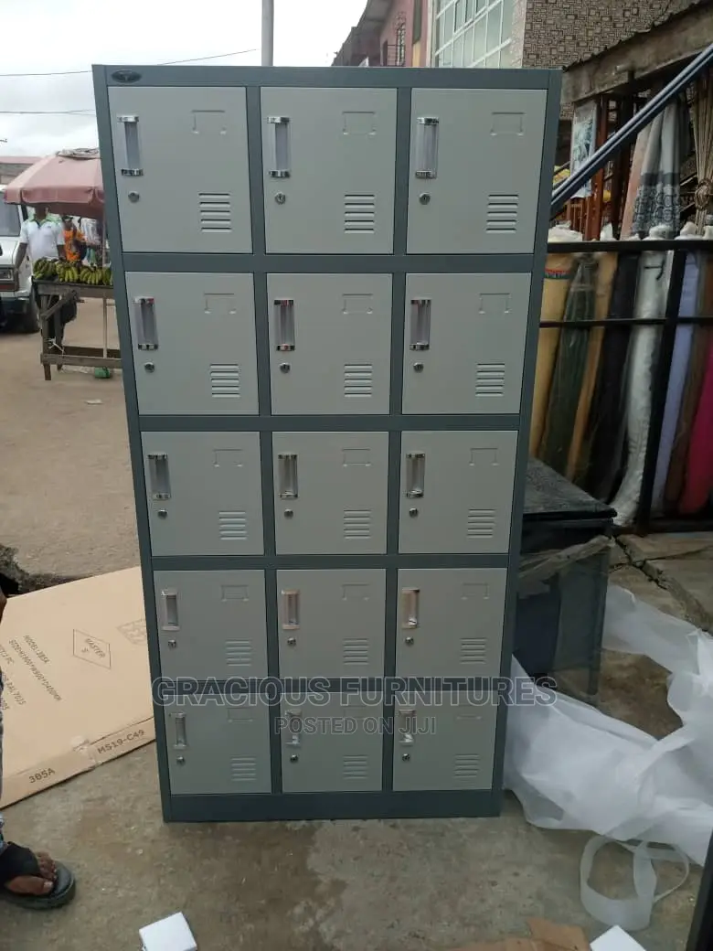 15 Doors Workers Locker