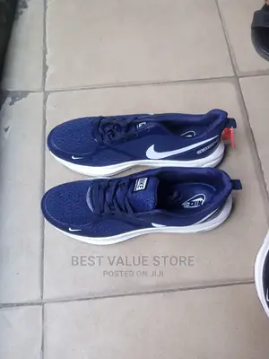 Original Nike Sneakers Blue Color