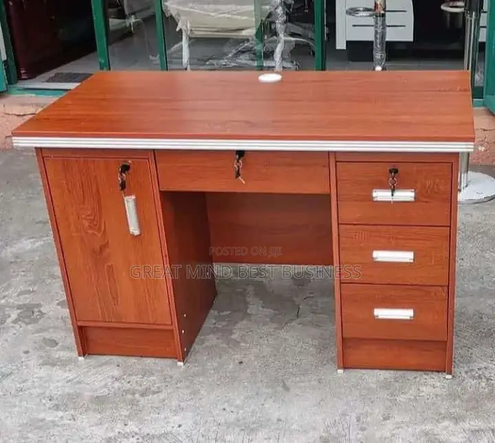 High Quality Office Table