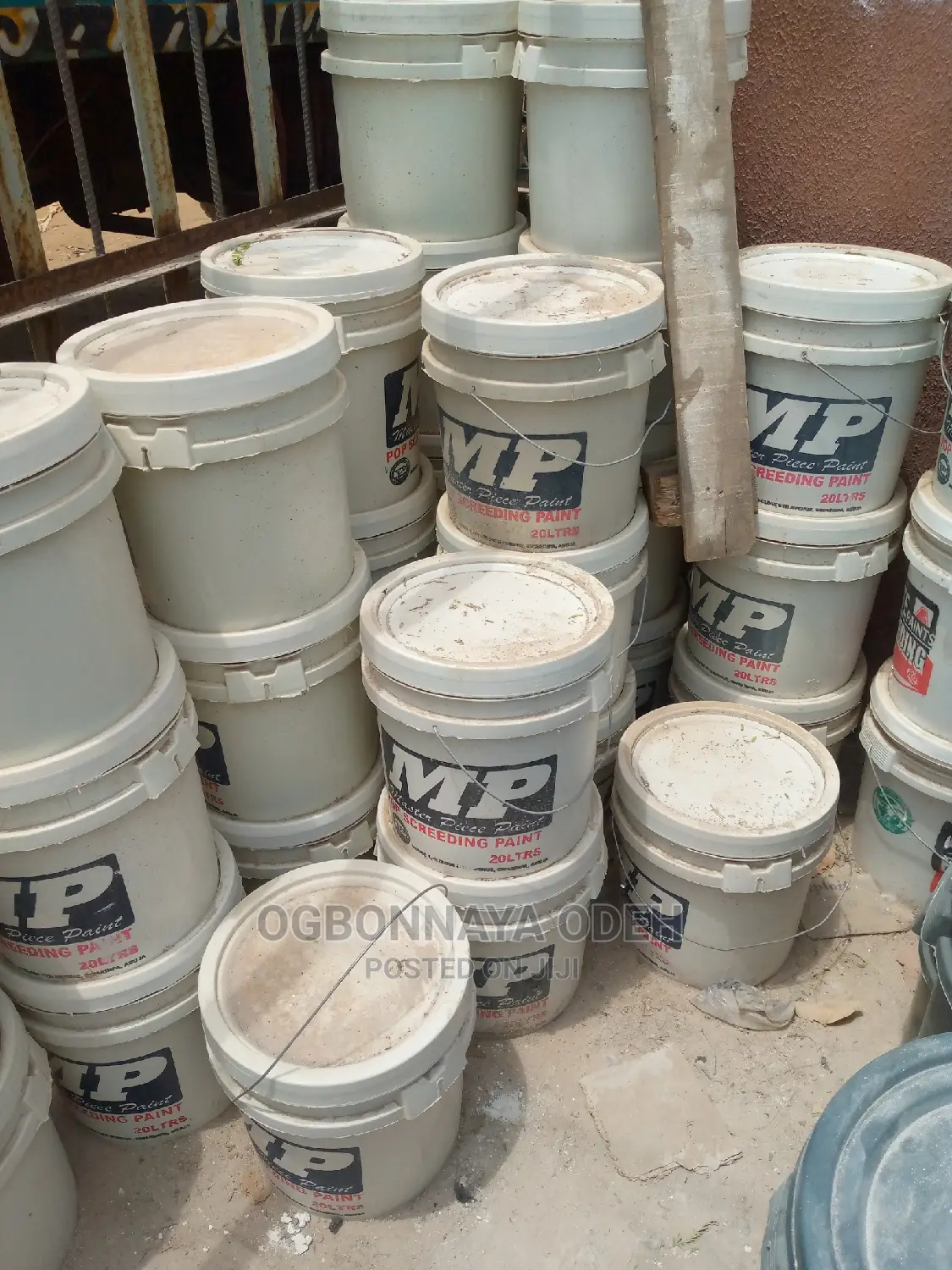 Screeding Paints