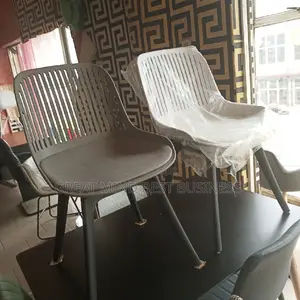 New Design Restaurant Chair