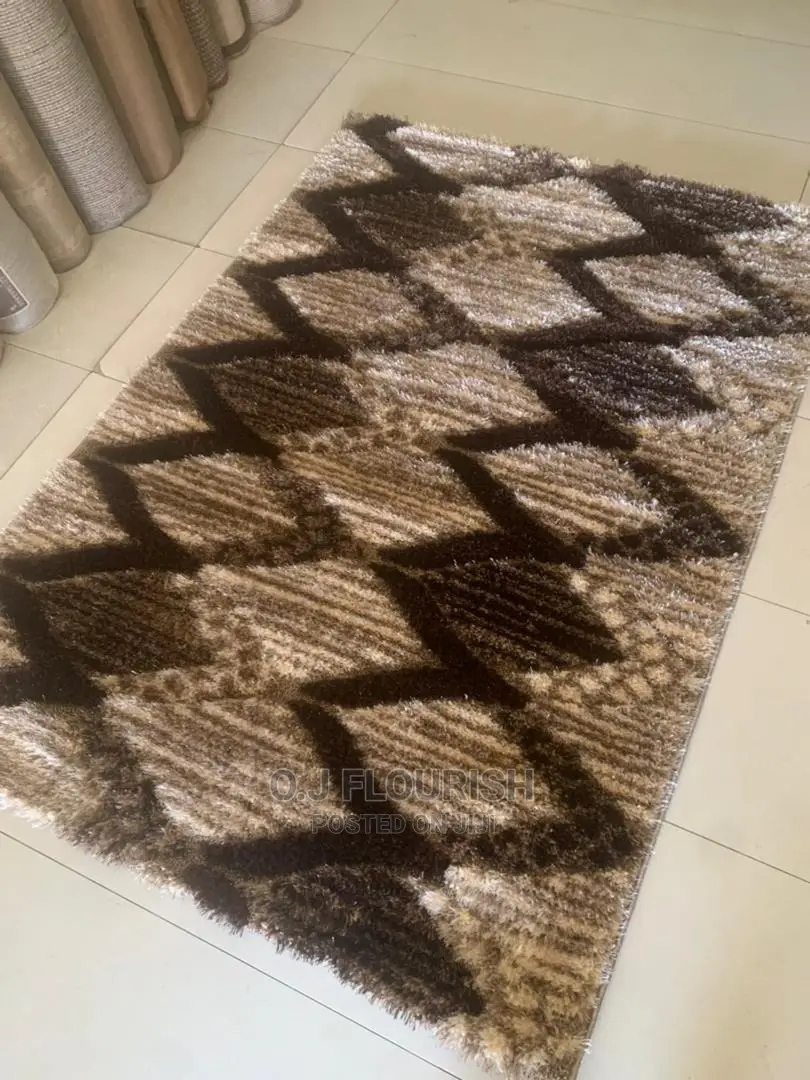Center Rugs