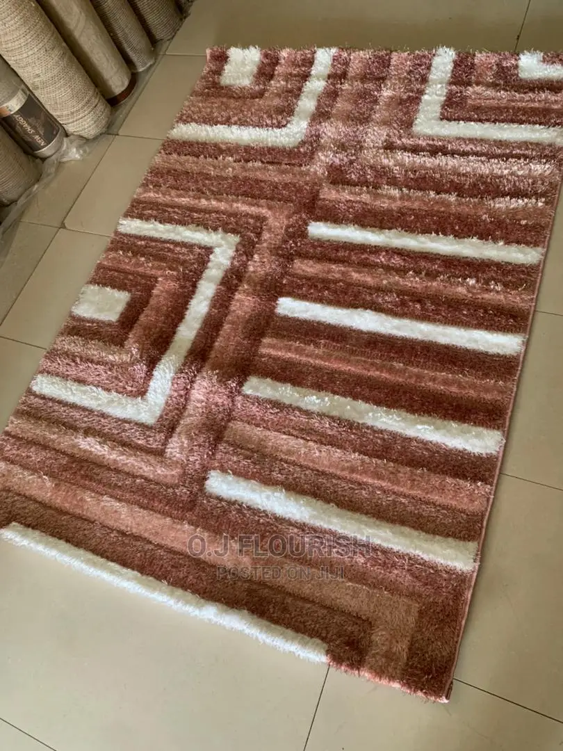 Center Rugs