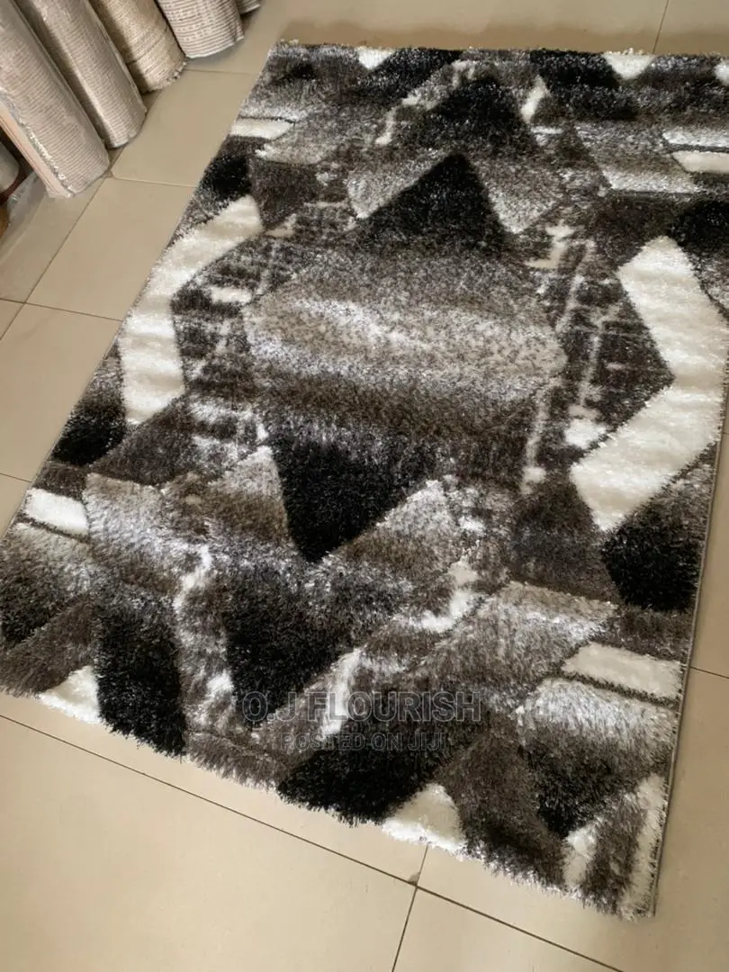 Center Rugs