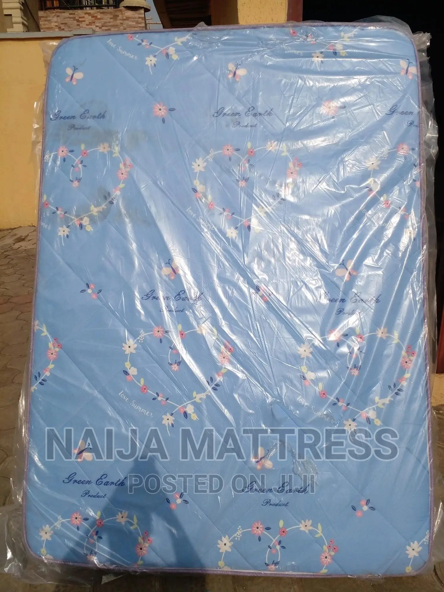 Mattress 4.5 Ft by 6 Ft. Good