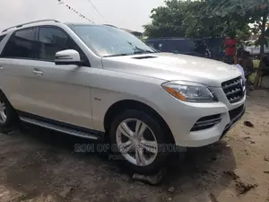Mercedes-Benz M Class 2014 White
