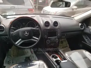 Mercedes-Benz M Class ML 350 4Matic 2011 Black
