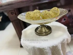 Decorative Stand With Gold and Red Balls