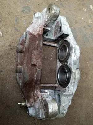 Front Caliper for Toyota Land Cruiser 2018 Lexus Lx 570 2018