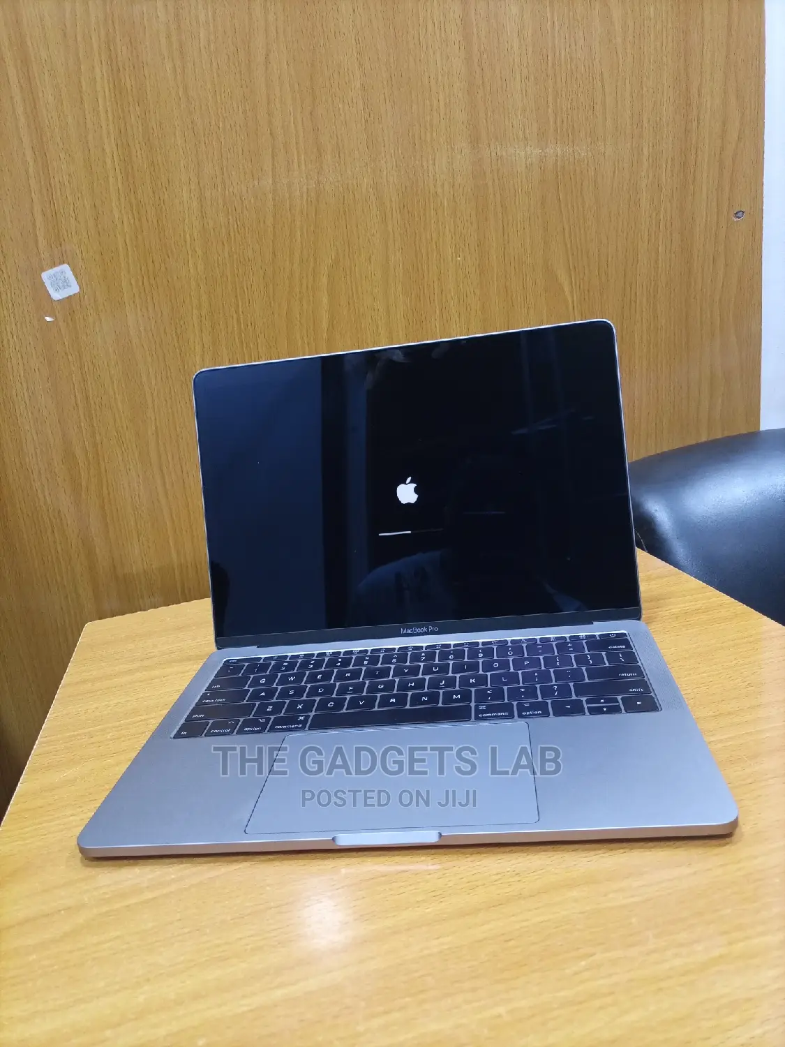 Laptop Apple MacBook Pro 2017 16GB Intel Core I7 SSD 256GB
