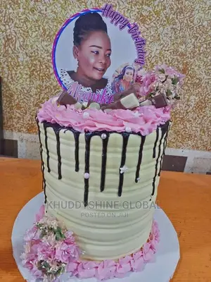Ladies Woman Birthday Cakes