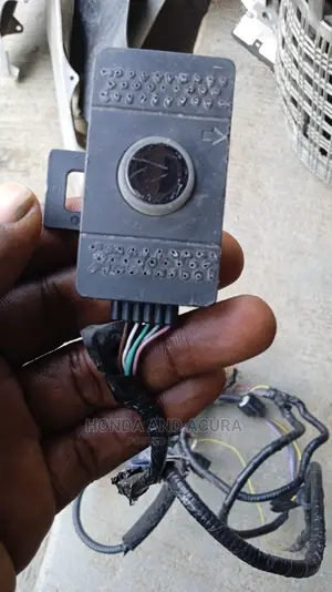 Front Bumper Sensor Without Wires 013-017 Honda Accord
