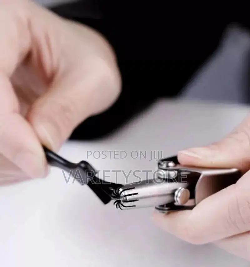 Stainless Steel Nose Hair Trimmer