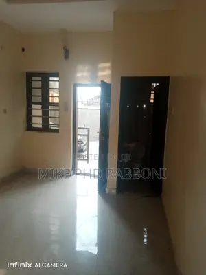 3bdrm Block of Flats in Thinkers Corner for Rent