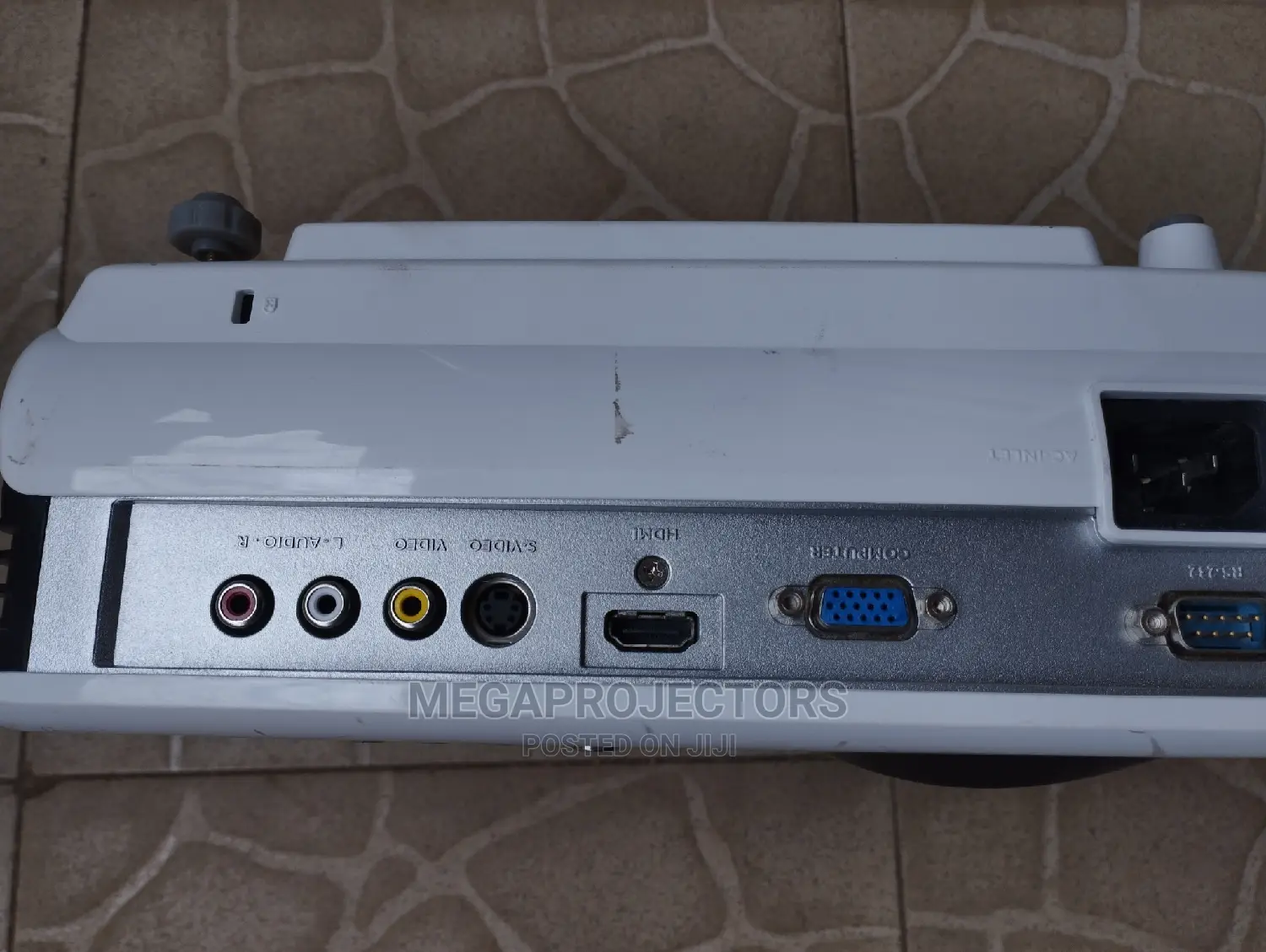 Benq Projector at Ajah
