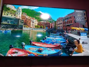 65 Inches Samsung UHD Smart London Used