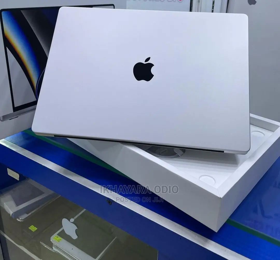 Laptop Apple MacBook Pro 2021 M1 16GB Apple M1 Pro SSD 512GB