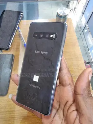 Samsung Galaxy S10 128 GB Black