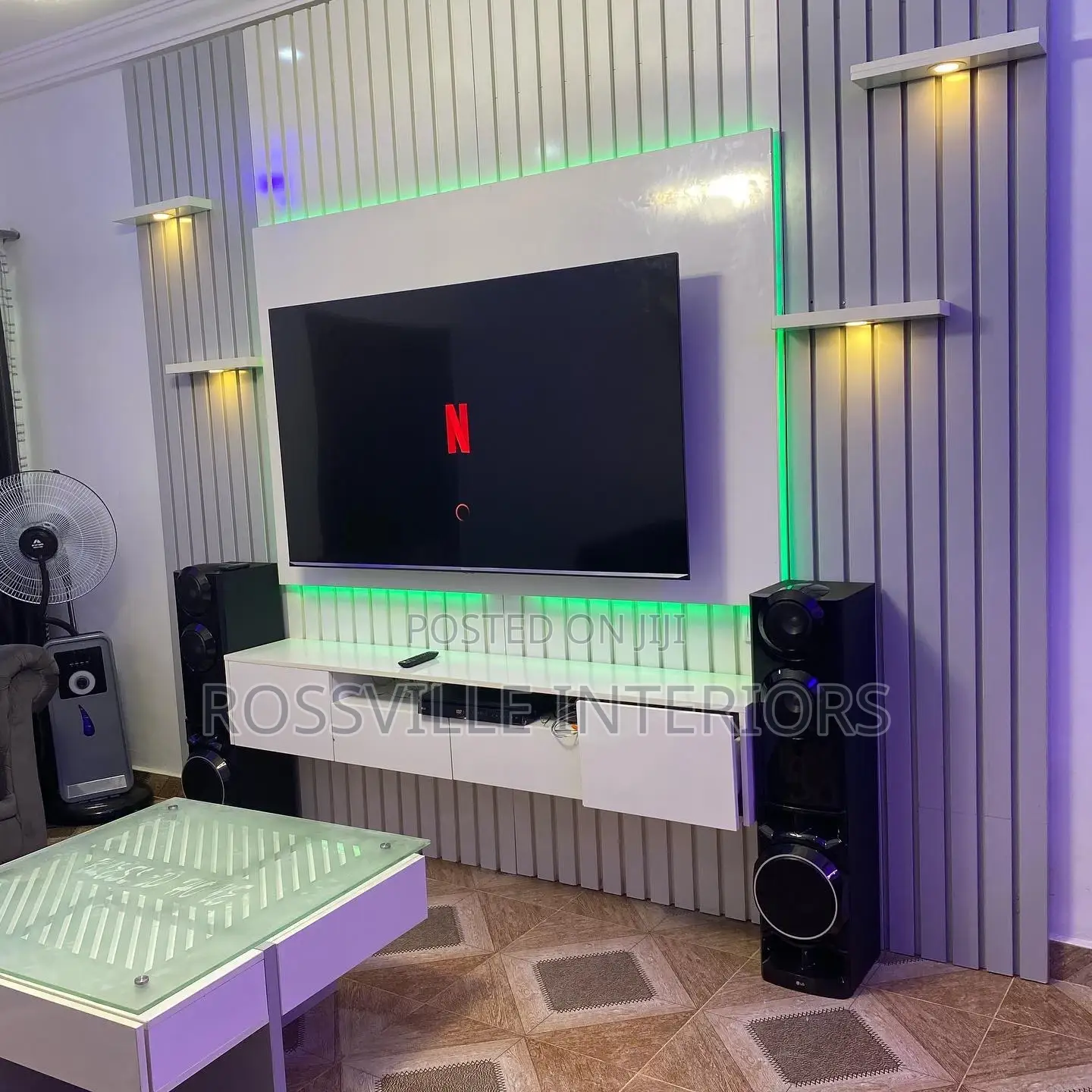 Tv Console / Wall Unit / Entertainment Centres