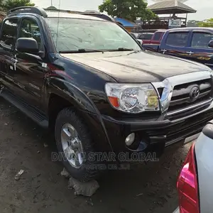 Toyota Tacoma Double Cab V6 Automatic 2010 Black