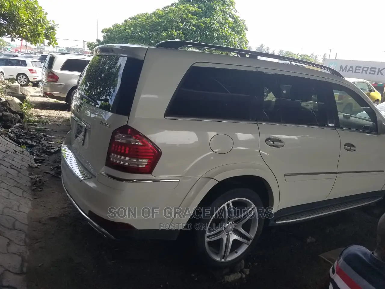 Mercedes-Benz GL-Class GL 550 2012 White