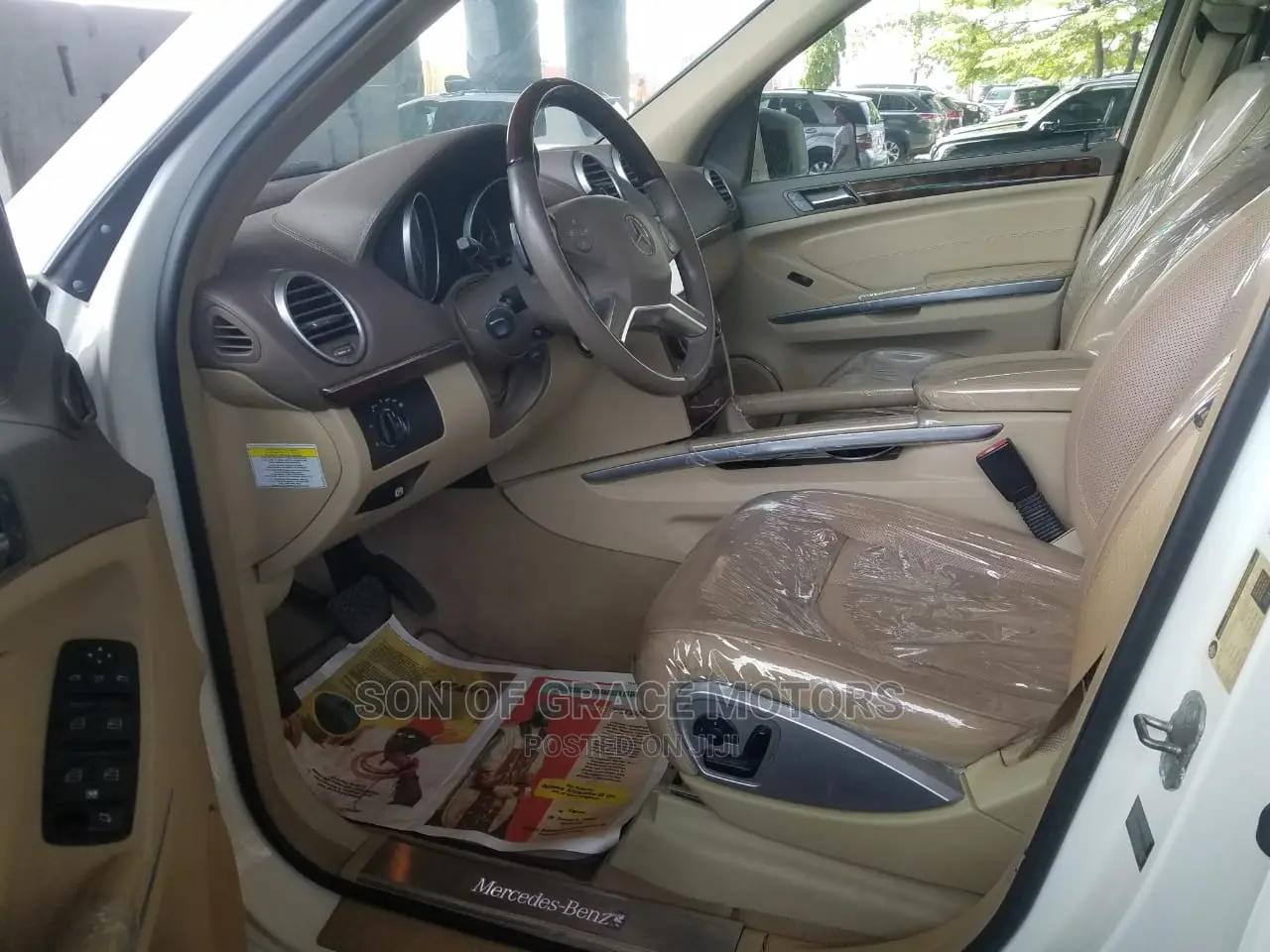 Mercedes-Benz GL-Class GL 550 2012 White