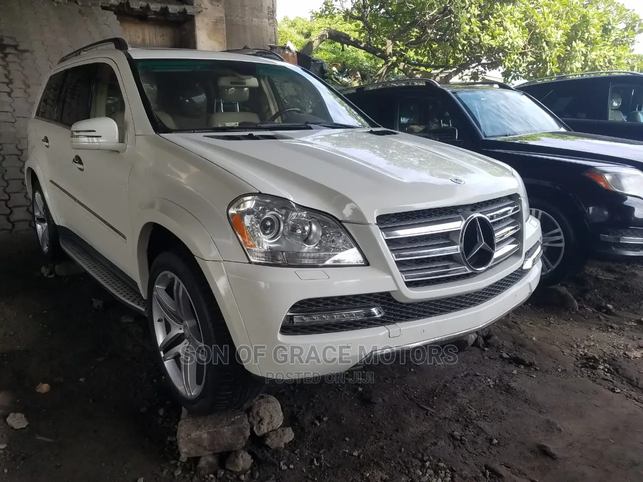 Mercedes-Benz GL-Class GL 550 2012 White