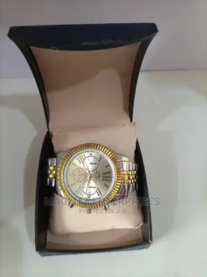 Quality Men Wristwatch