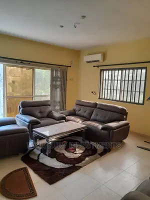 4bdrm Block of Flats in Shonibare Estate, Ikeja for rent