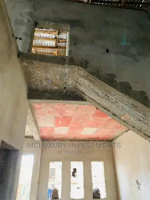 4bdrm Duplex in Ologolo for Sale