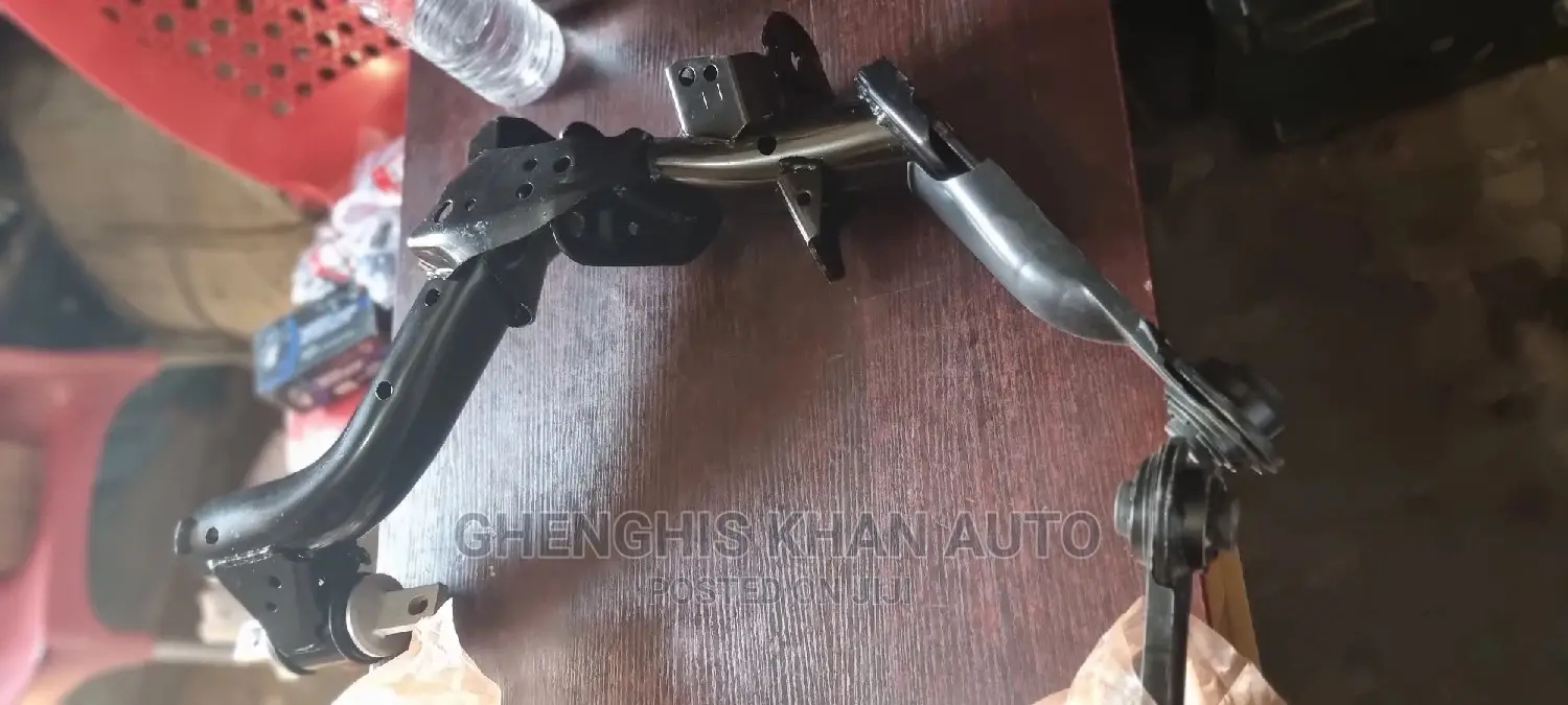 Back Lower Arm 2013-2015 CR-V