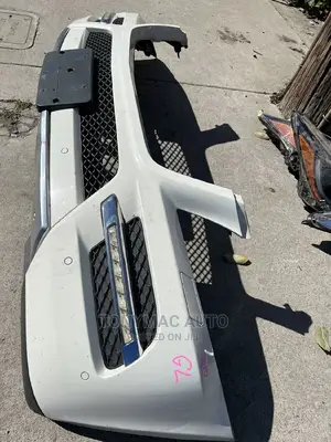 Mercedes-benz Gl450,Gl550 Front Bumper