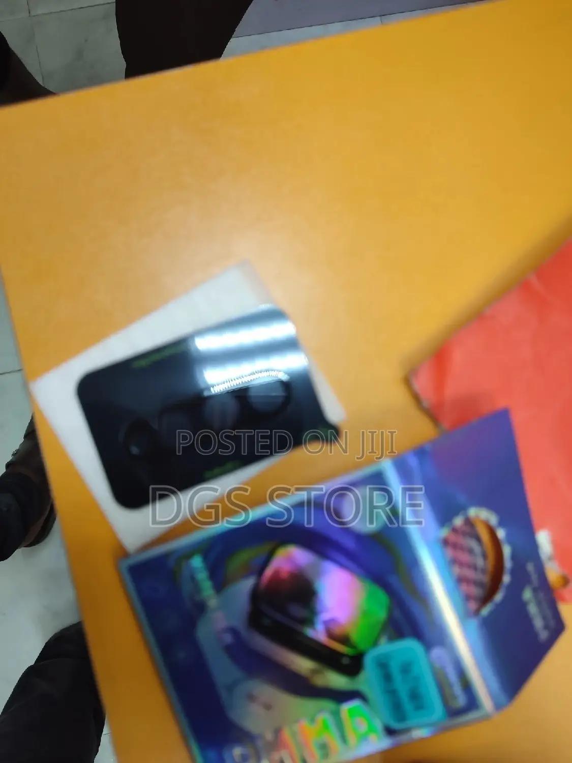 Samsung Galaxy Z Fold 4 Camera Lens
