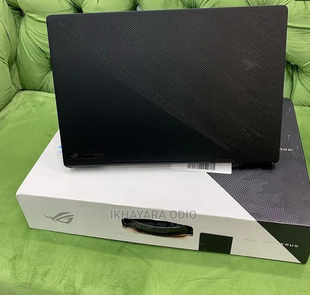 Laptop Asus ROG Zephyrus M16 GU603HR 16GB Intel Core I9 SSD 1T