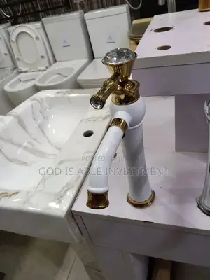 White Gold Mixer Tap