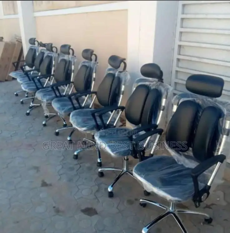 Executive Kidney Office Chair