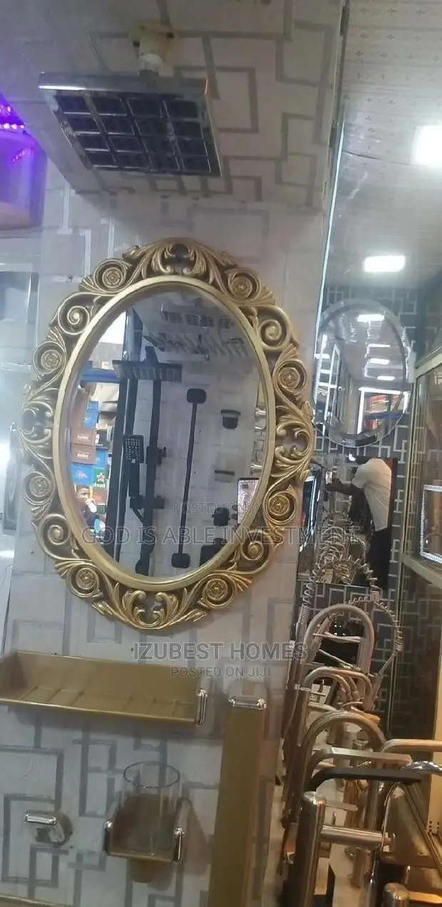 Wall Mirror With Design