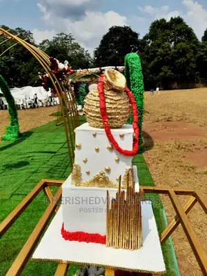 Traditional Marriage Cake