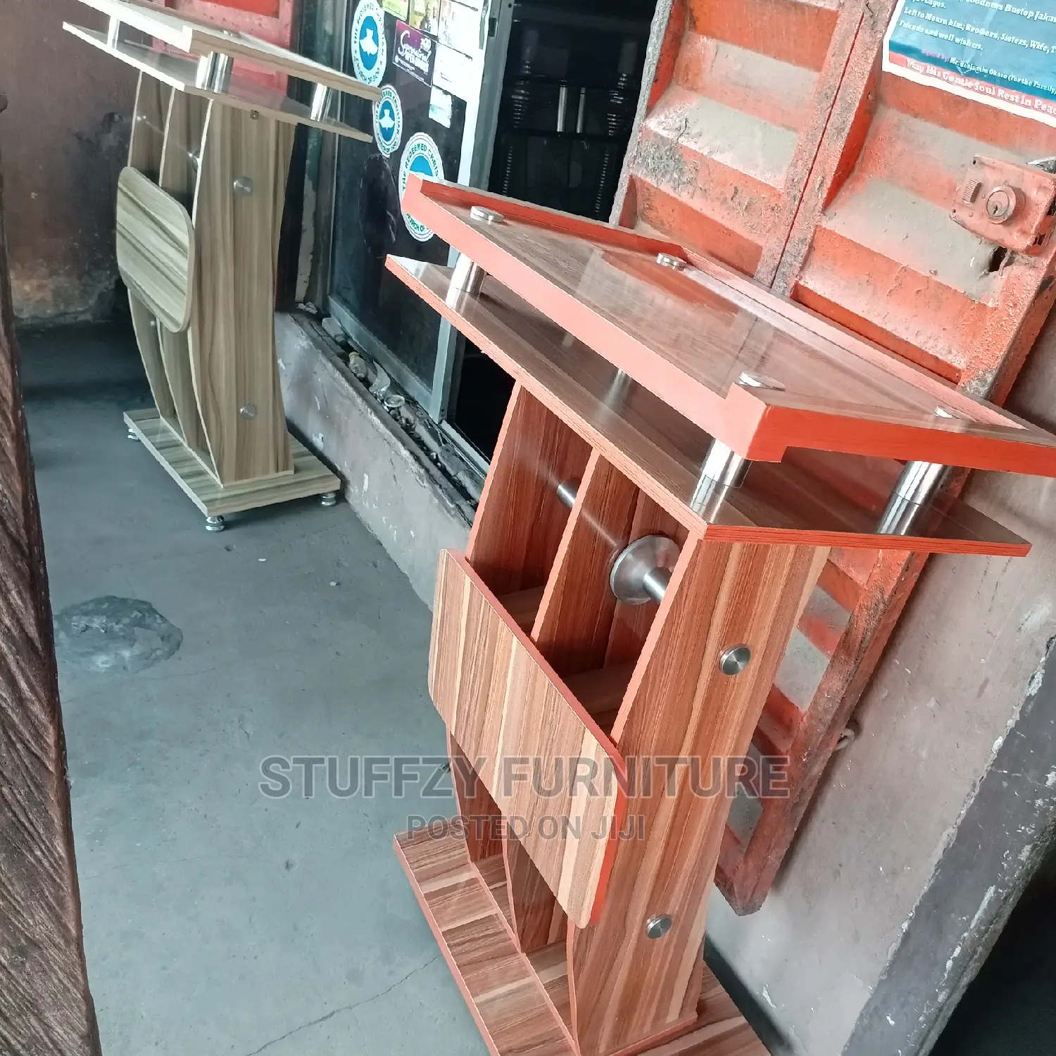 Stuffzy Wooden Church Pulpits