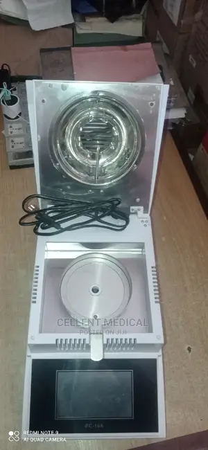 Moisture Analyser Machine