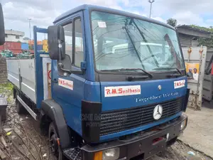 Mercedes Truck Blue Pickup 6bolts